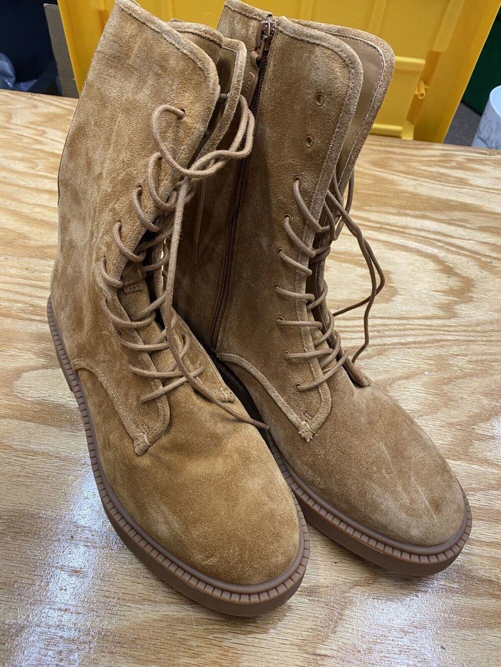 Vince Kady Combat Boots Women's 9 M Brown Suede Side Zip Lace Up Waterproof S67